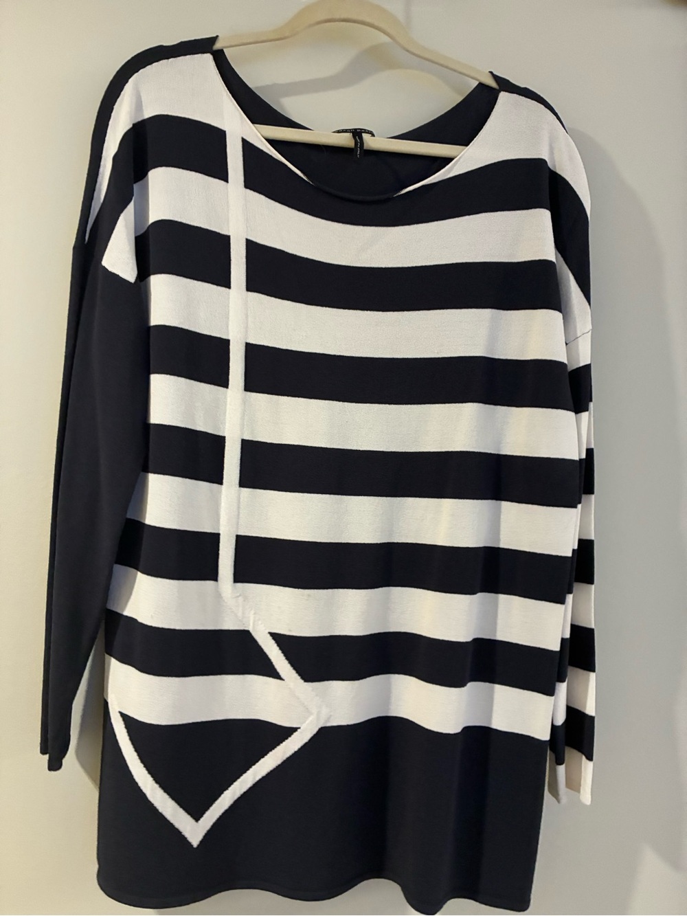 Sarah Pacini navy/white summer sweater